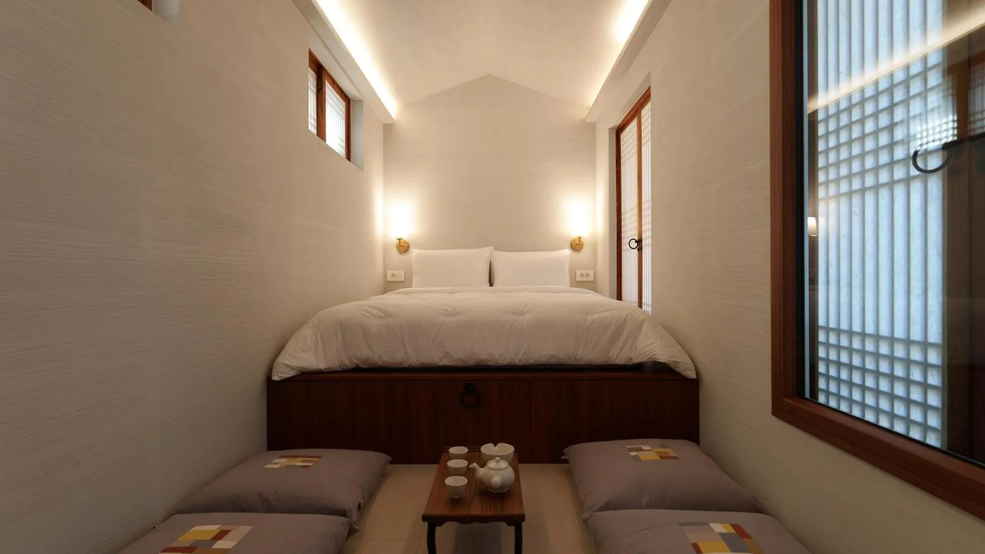Bukchon Hanok - 'Yul Jae' The Access Code Is Sent By Message Seoul Apartment