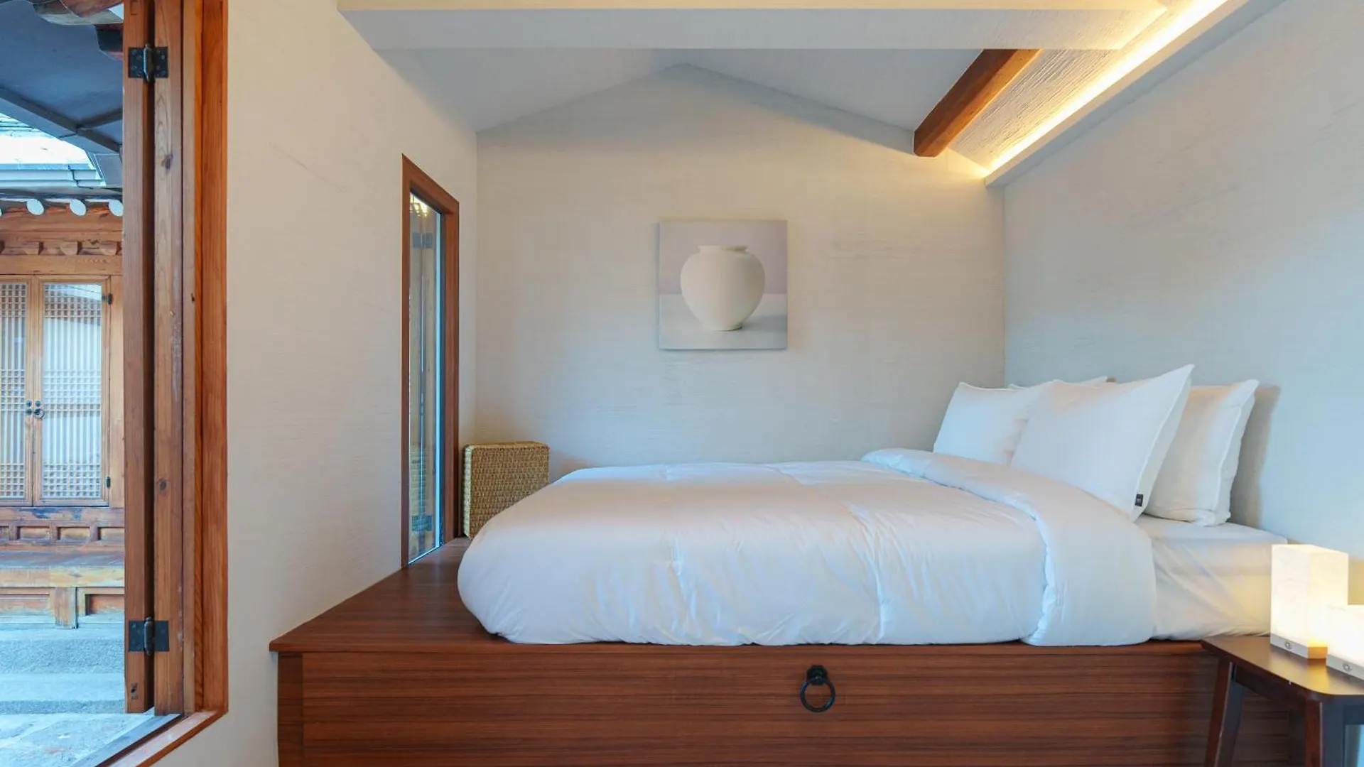 Bukchon Hanok - 'Yul Jae' The Access Code Is Sent By Message Seoul Apartment